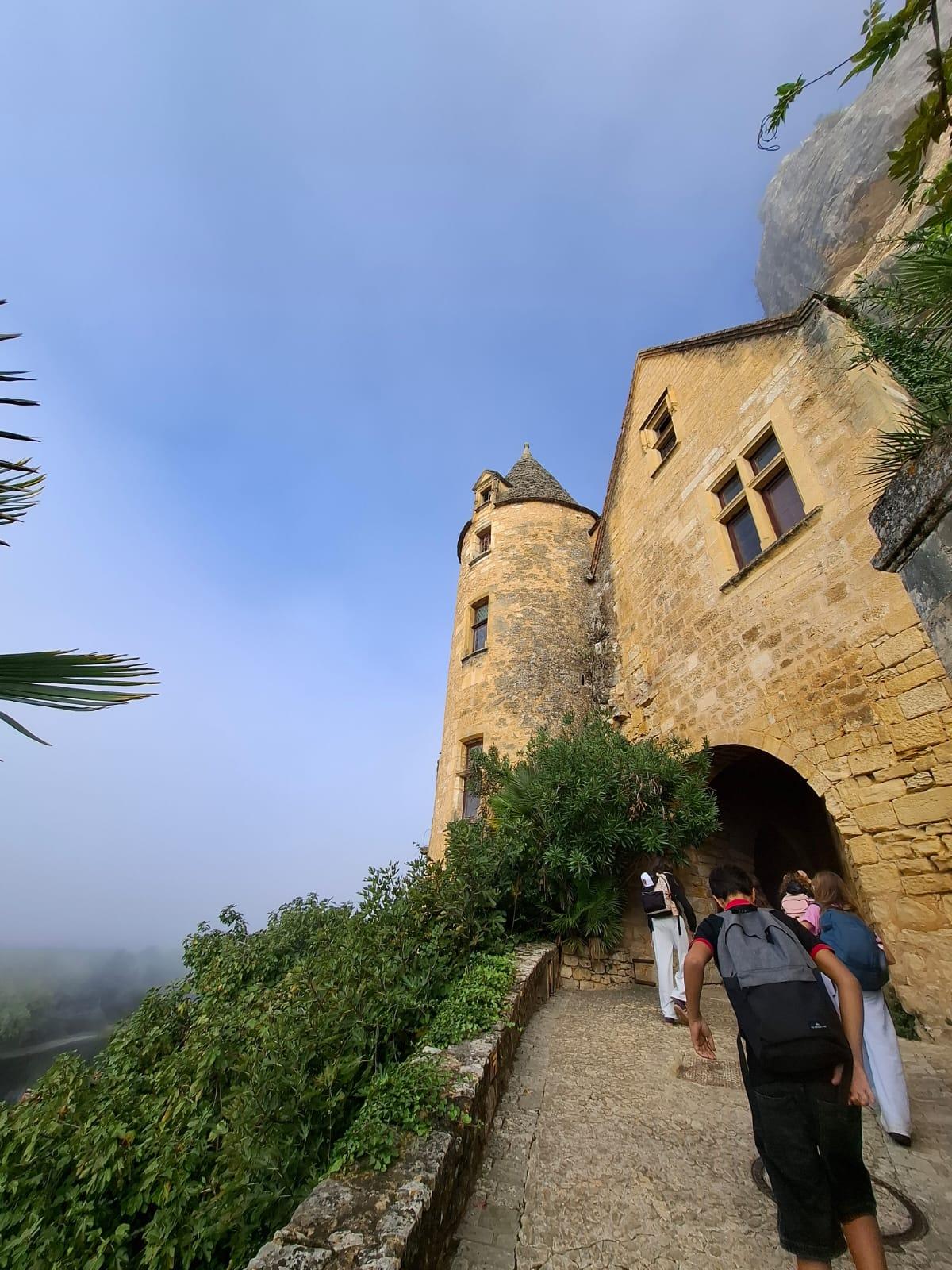Les Élèves de 6ème à la découverte de la Dordogne!